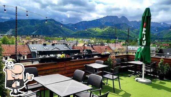 Lokalne sekrety Zakopanego: najlepsze restauracje i sklepy według mieszkańców